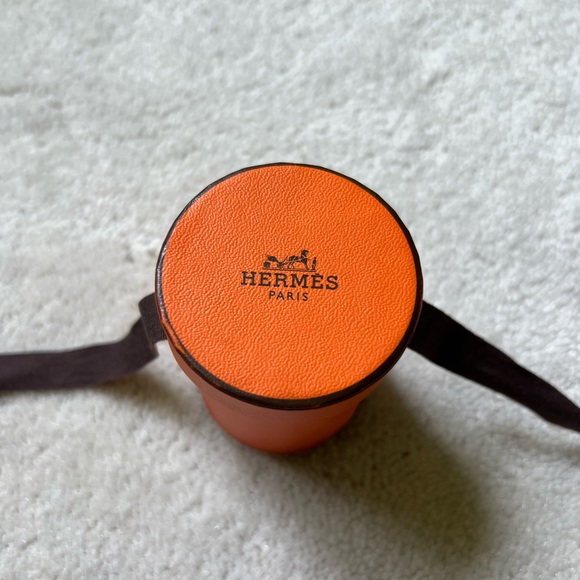 NWOT Hermès En Liberté ! Twilly in Jaune Vif / Bleu / Rouge - Picture 13 of 16